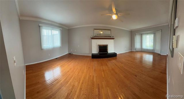44460 Manitou Drive, Clinton Township, MI 48038