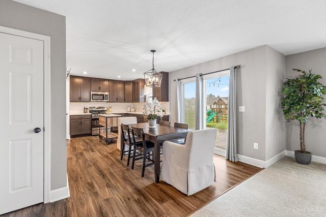 1627 Down Court, Maineville, OH 45152