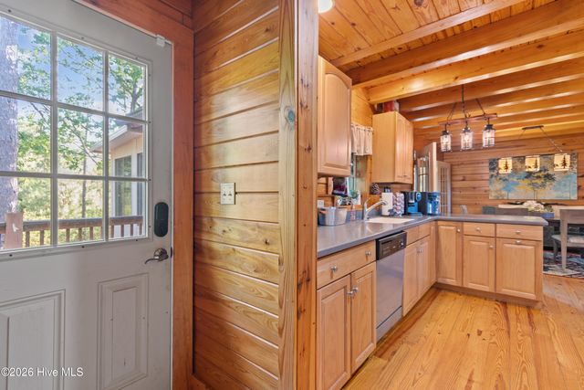 461 Virginia Street, Southport, NC 28461