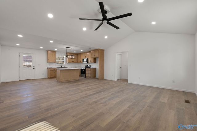 162 Pine Drive, Geraldine, AL 35963