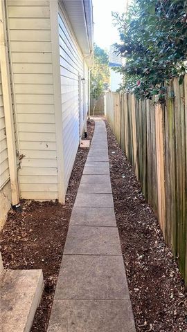 2961 Hawk SE Court, Marietta, GA 30067