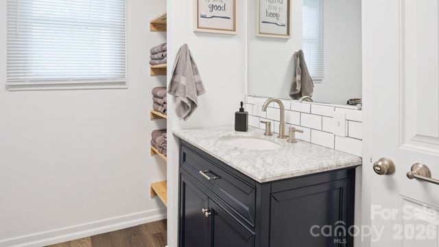 5016 Clearwater Lake Road, Mount Holly, NC 28120