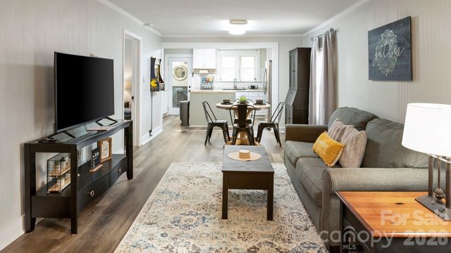 5016 Clearwater Lake Road, Mount Holly, NC 28120