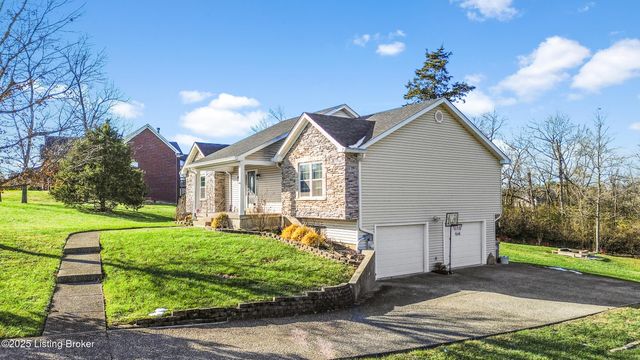 7000 Colton Rd, Crestwood, KY 40014