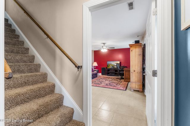 7000 Colton Rd, Crestwood, KY 40014