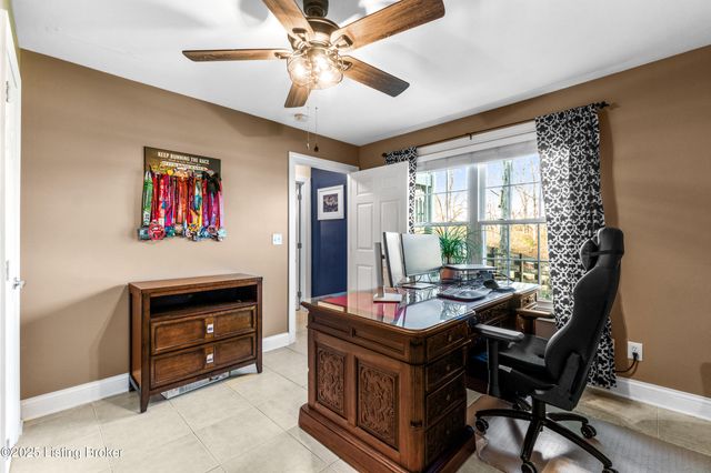 7000 Colton Rd, Crestwood, KY 40014