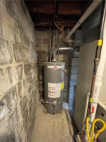 449 N Market St, Ligonier Twp, PA 15658