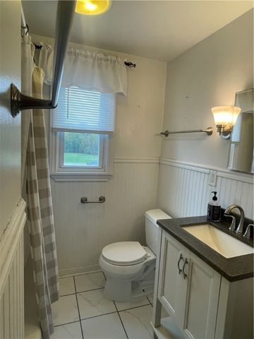 449 N Market St, Ligonier Twp, PA 15658