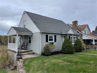 449 N Market St, Ligonier Twp, PA 15658