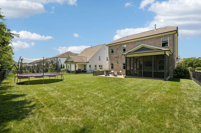 3678 Martins Mill Rd, Thompsons Station, TN 37179