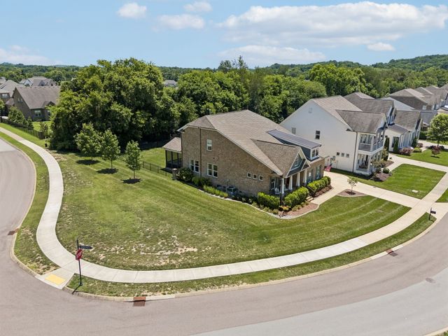 3678 Martins Mill Rd, Thompsons Station, TN 37179