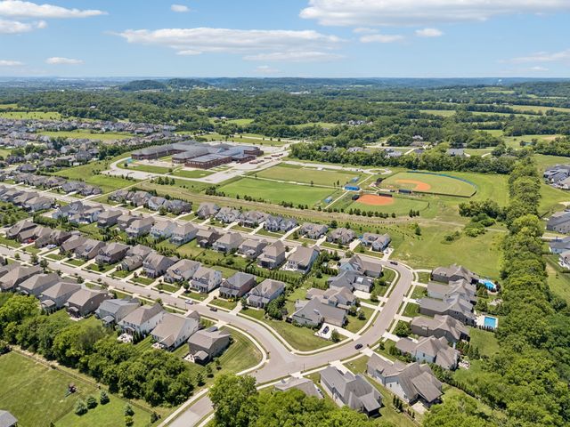3678 Martins Mill Rd, Thompsons Station, TN 37179