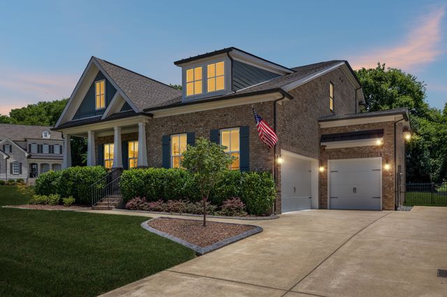 3678 Martins Mill Rd, Thompsons Station, TN 37179