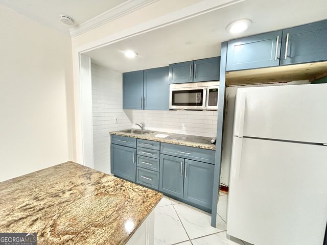 6031 Ambassador Drive, Mcdonough, GA 30253