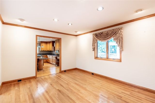 180 Eleanor Drive, Springboro, OH 45066
