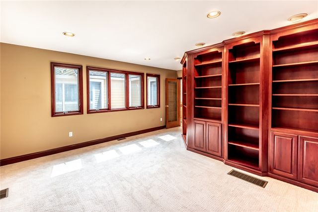 180 Eleanor Drive, Springboro, OH 45066