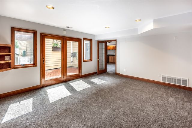 180 Eleanor Drive, Springboro, OH 45066