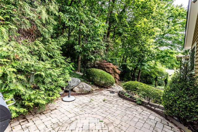 180 Eleanor Drive, Springboro, OH 45066