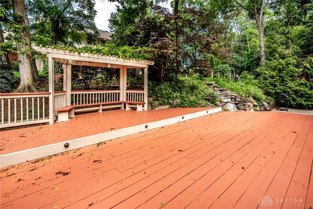 180 Eleanor Drive, Springboro, OH 45066