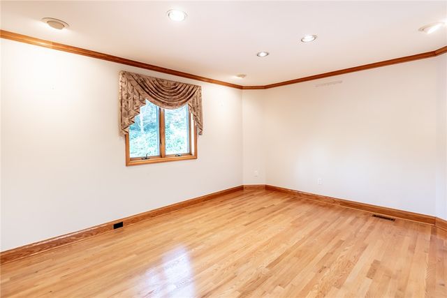 180 Eleanor Drive, Springboro, OH 45066