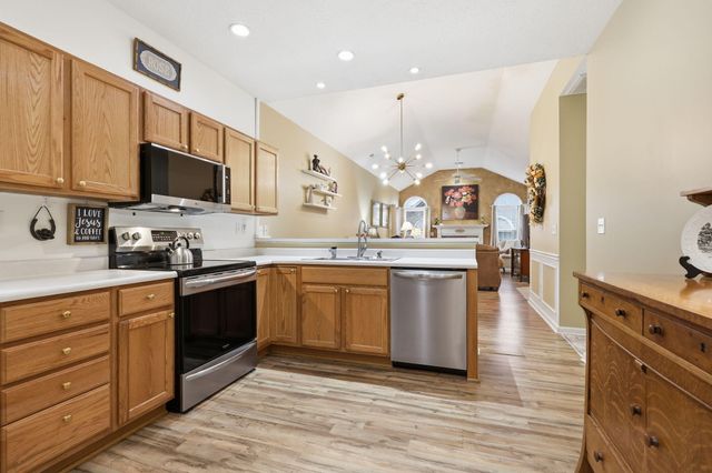 218 Churchill Crossing, Nicholasville, KY 40356