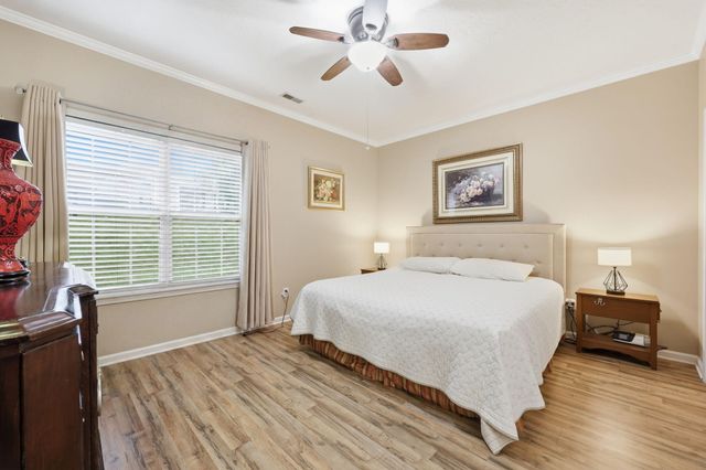 218 Churchill Crossing, Nicholasville, KY 40356
