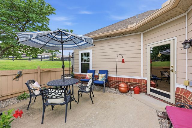 218 Churchill Crossing, Nicholasville, KY 40356