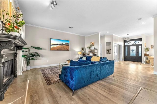 24000 N Prairie Way, Iowa, LA 70648