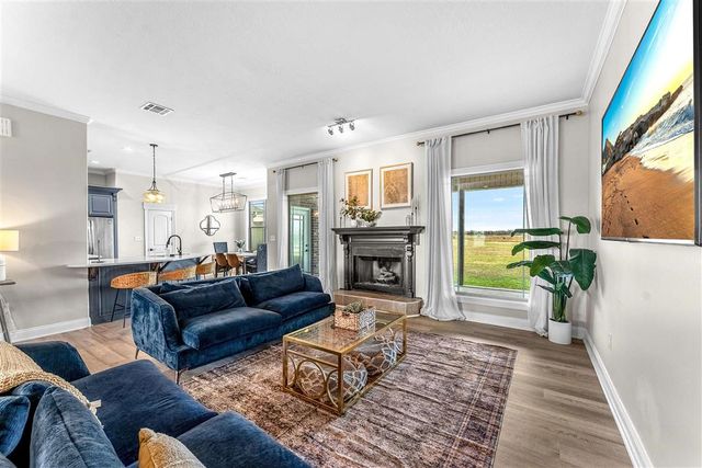 24000 N Prairie Way, Iowa, LA 70648