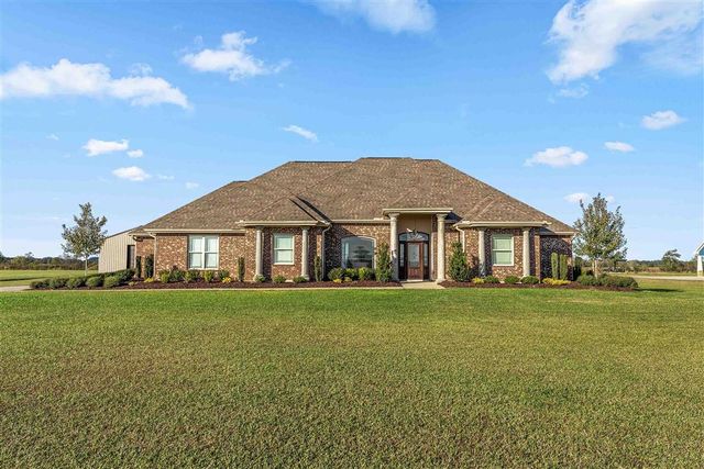 24000 N Prairie Way, Iowa, LA 70648