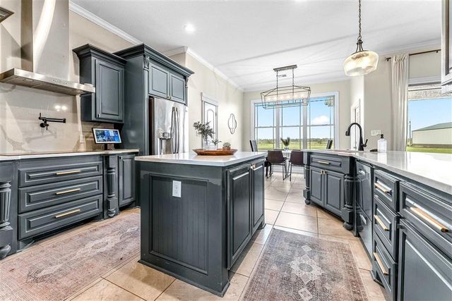 24000 N Prairie Way, Iowa, LA 70648