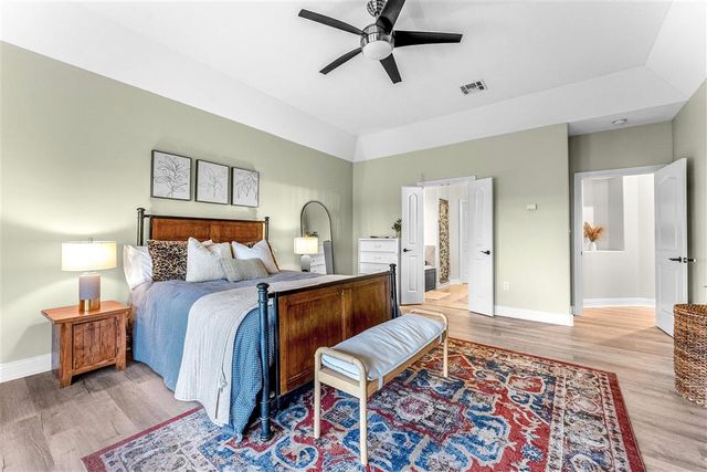 24000 N Prairie Way, Iowa, LA 70648