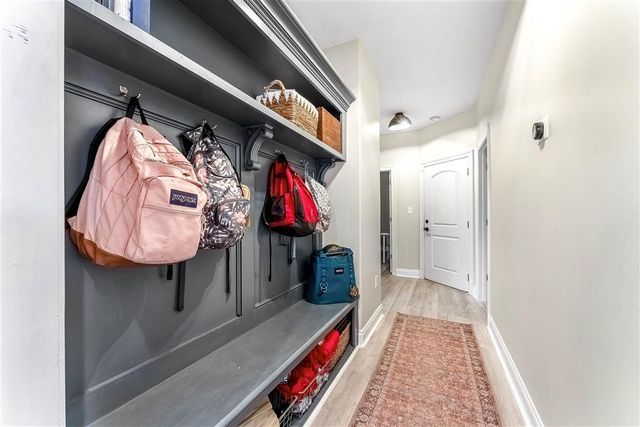 24000 N Prairie Way, Iowa, LA 70648