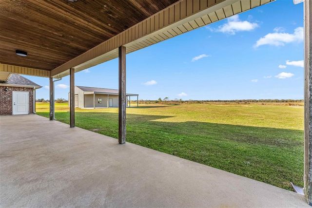 24000 N Prairie Way, Iowa, LA 70648