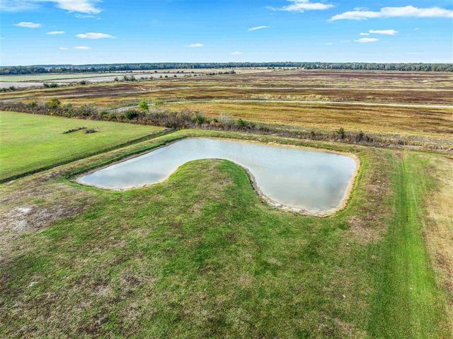 24000 N Prairie Way, Iowa, LA 70648