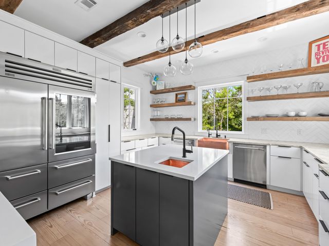 107 E Bermuda Drive, Santa Rosa Beach, FL 32459