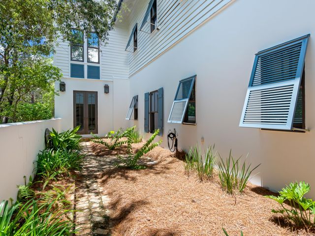 107 E Bermuda Drive, Santa Rosa Beach, FL 32459