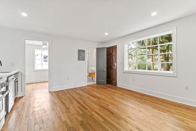 19 Smith Street F, Charleston, SC 29401