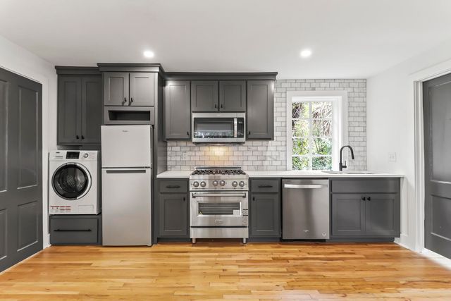 19 Smith Street F, Charleston, SC 29401