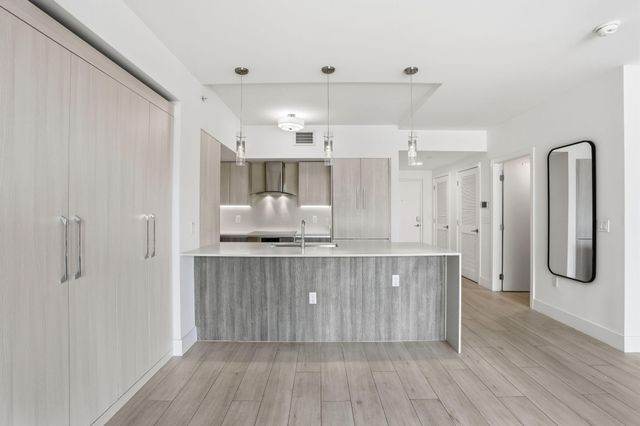 111 SE 1st Avenue 218, Delray Beach, FL 33444