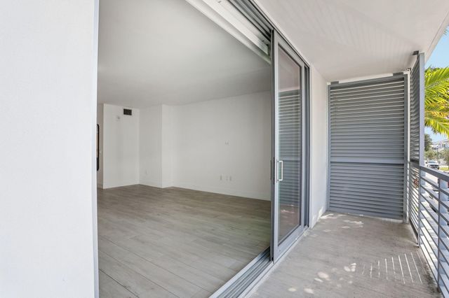 111 SE 1st Avenue 218, Delray Beach, FL 33444