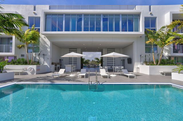 111 SE 1st Avenue 218, Delray Beach, FL 33444