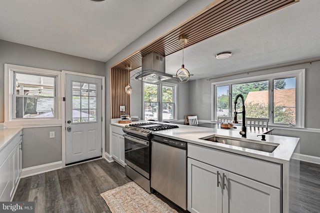 5122 PEMBROKE AVE, Baltimore, MD 21206