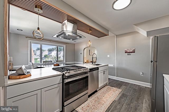5122 PEMBROKE AVE, Baltimore, MD 21206