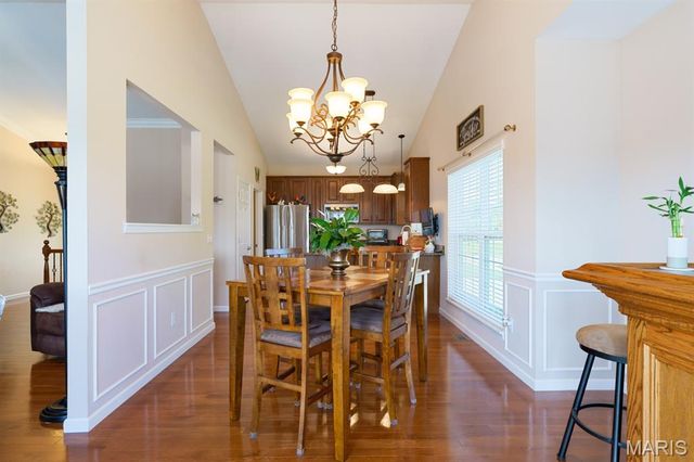808 Blazing Star Drive, Waterloo, IL 62298