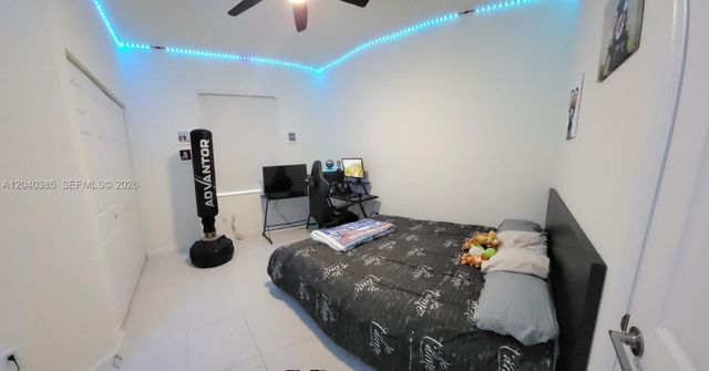 11038 W 32nd Lane 11038, Hialeah, FL 33018