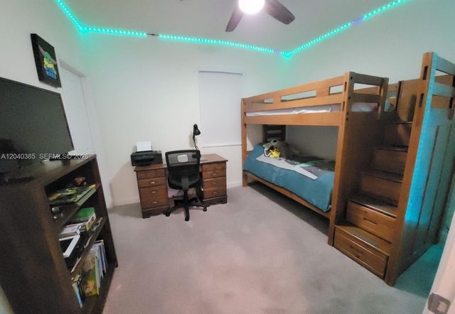 11038 W 32nd Lane 11038, Hialeah, FL 33018