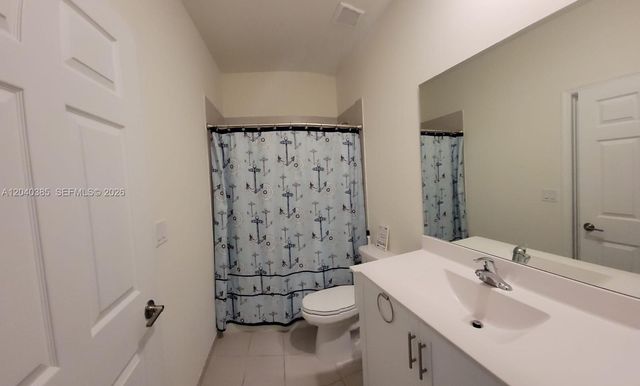 11038 W 32nd Lane 11038, Hialeah, FL 33018