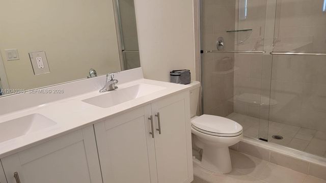 11038 W 32nd Lane 11038, Hialeah, FL 33018