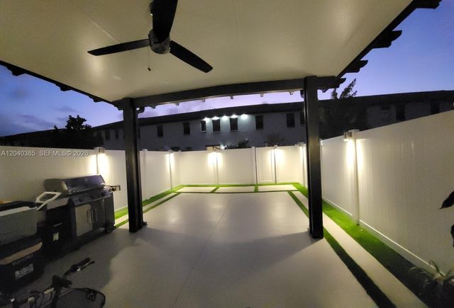 11038 W 32nd Lane 11038, Hialeah, FL 33018